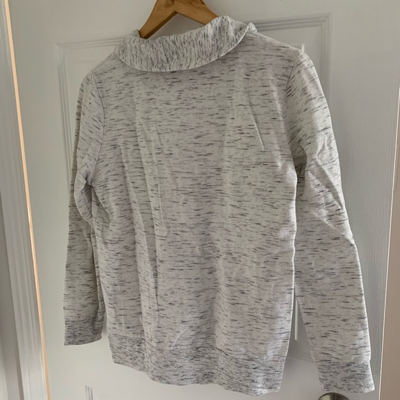 BANANA REPUBLIC - HALF BUTTON SWEATER - Picture 2 of 5